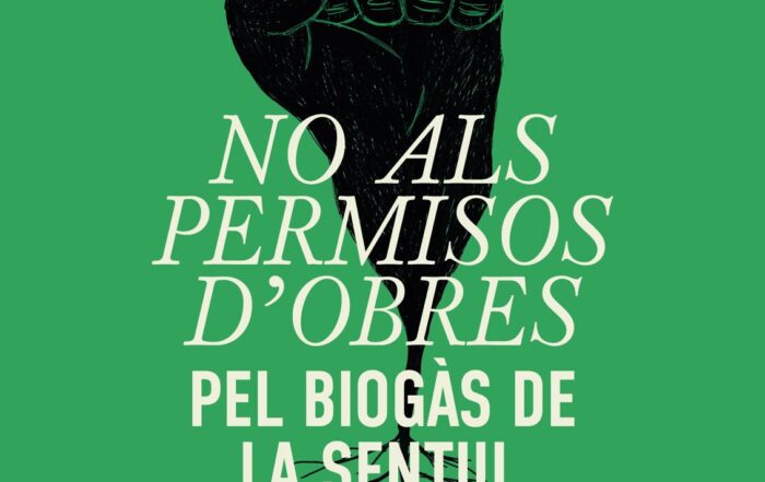 Cartell "No als permisos d'obres pel biogàs de La Sentiu - CIP go home" - Tall de carretera - 3 Maig 2026 a El Pedrís
